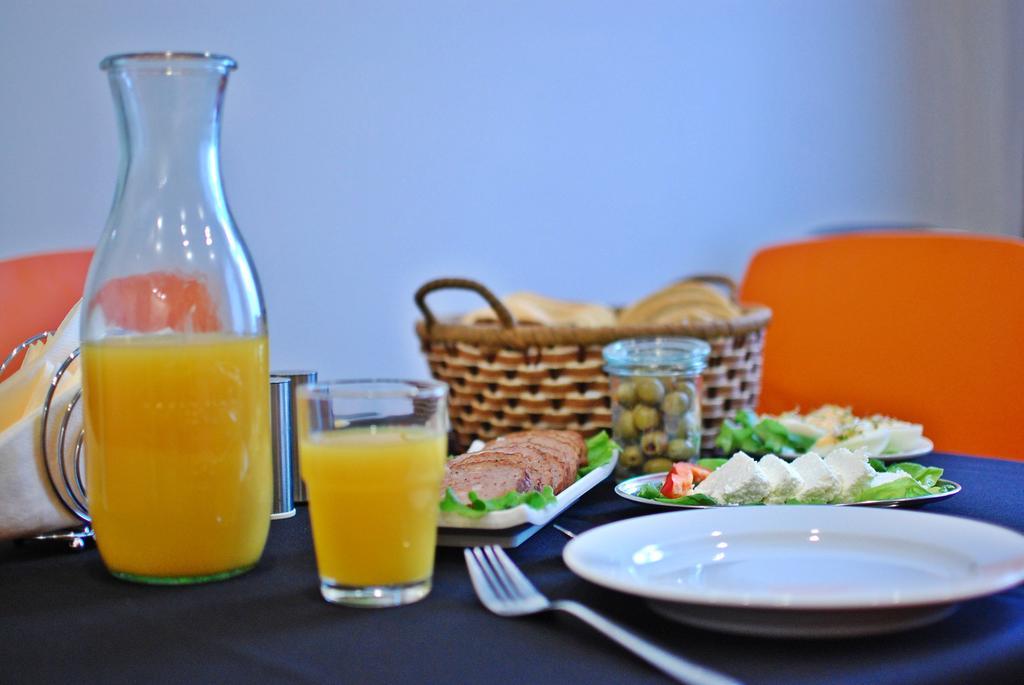 Aurora Aparthotel 3*